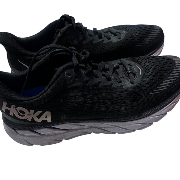 Hoka One One Clifton 7 Sz 9.5 Black / Gray Athletic Shoes Maximalist Cushioning - Picture 8 of 8